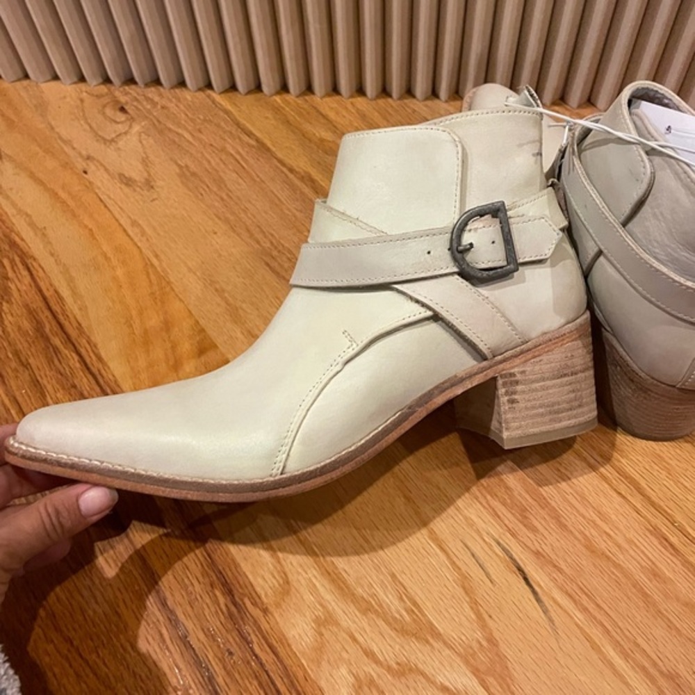 FREE PEOPLE BACK LOOP‎ ANKLE BOOT BONE size 8.5 (38.5) nwob